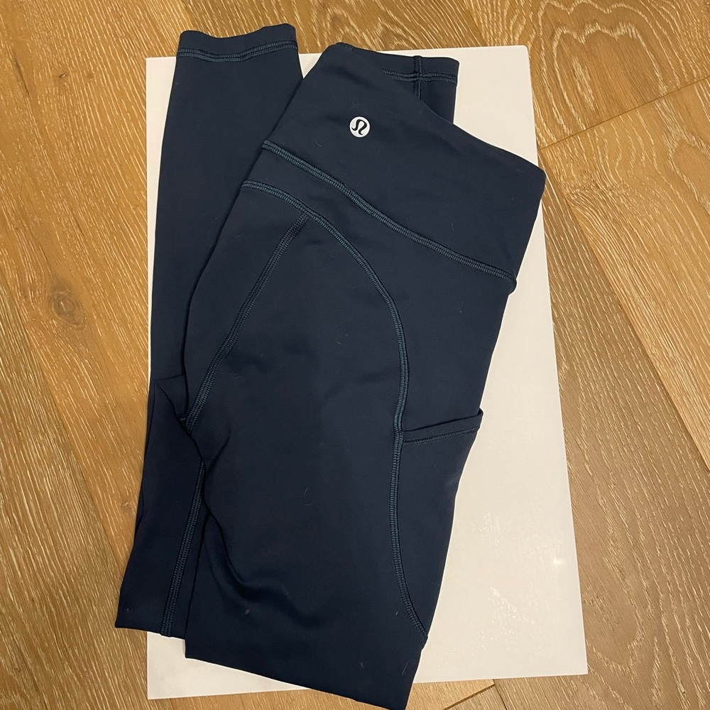 Mint Cond Lululemon Legging- like new